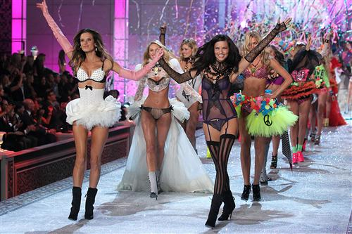 Victoria’s Secret Fashion Show 2011-2012