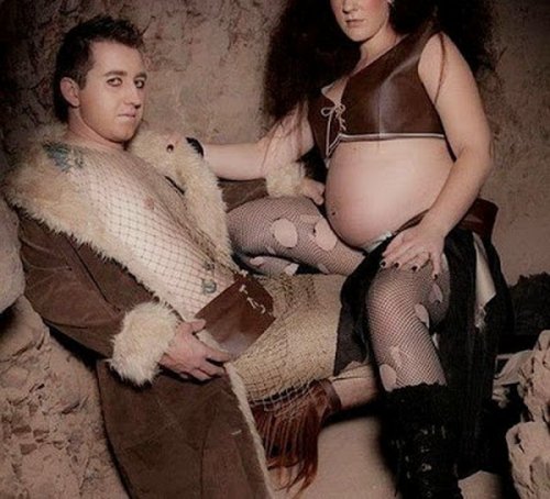 Странные и чудаковатые фотографии с беременными (22 фото)